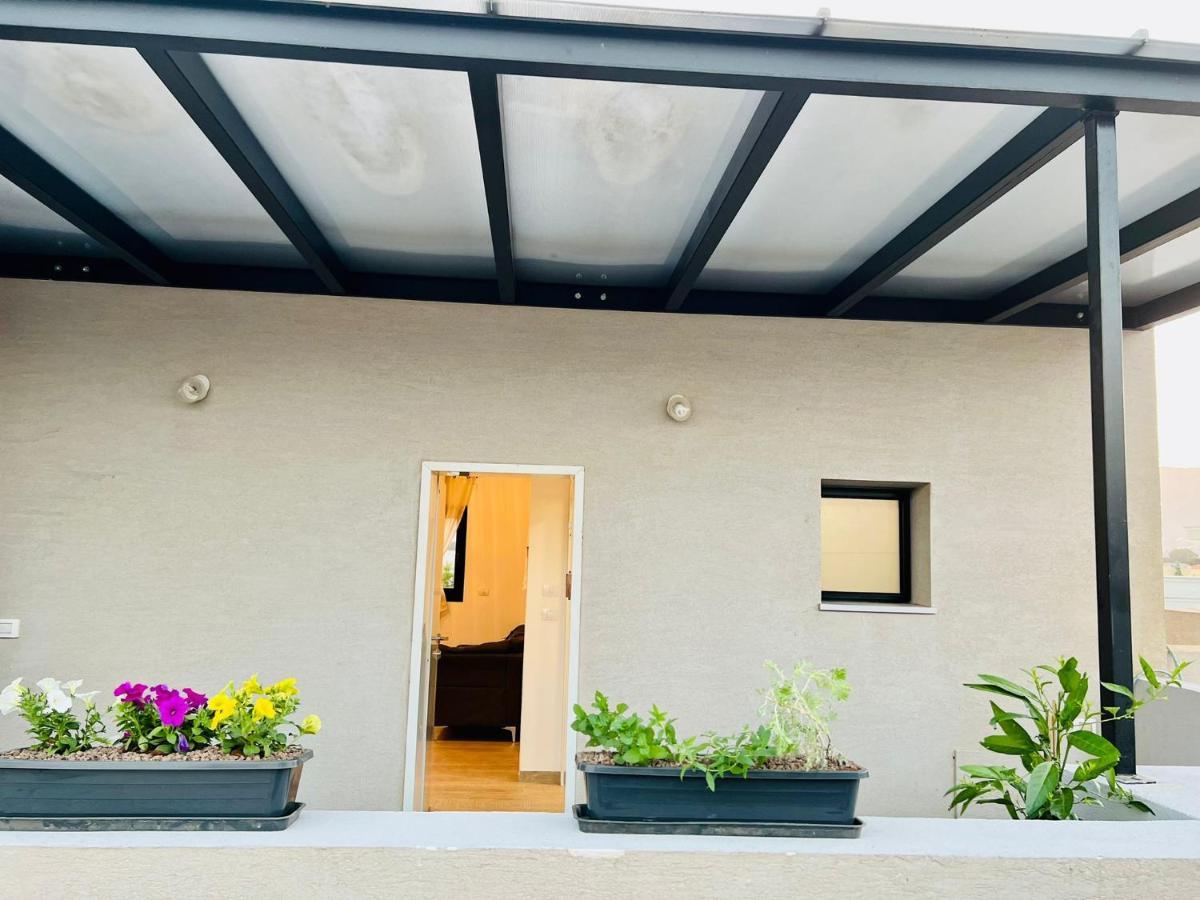 צימר יערת הדבש Hagoshrim Exterior photo
